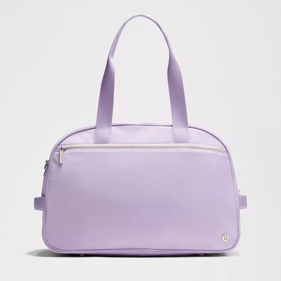 Lululemon City Essentials Duffle Bag 28L, BNWT - Picture 1 of 8